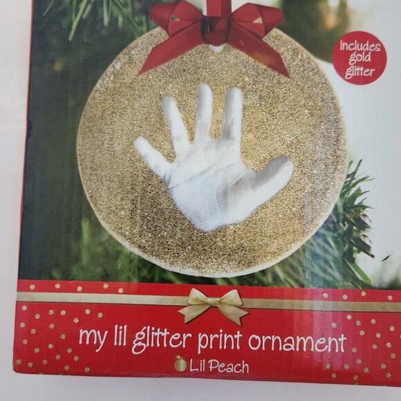 Lil Peach Hand Print Glitter Christmas ornament NIB - Picture 2 of 3
